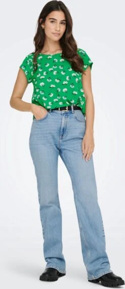 Only T-shirt Onlvic S/s Aop Top Noos Ptm 15161116 Green Bee/medium Son Dames Maat - 44 -Only 519x1200 7