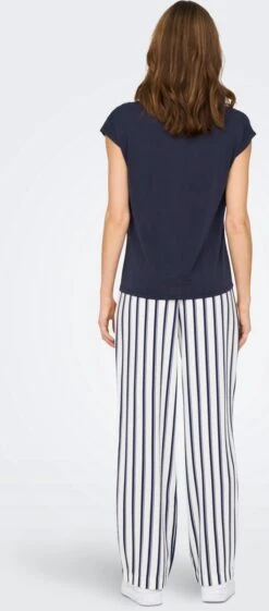 ONLY ONLFREE S/S MODAL STITCH TOP JRS Dames Top - Maat L -Only 528x1200 4