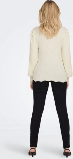 ONLY ONLFIA LS PUFF O-NECK CC KNT Dames - Maat XS 12 ONLY ONLFIA LS PUFF O-NECK CC KNT Dames - Maat XS -Only 554x1200 1