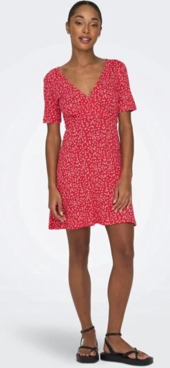 ONLY ONLVERONA S/S SHORT DRESS JRS NOOS Dames - Maat M 14 ONLY ONLVERONA S/S SHORT DRESS JRS NOOS Dames - Maat M -Only 554x1200 6