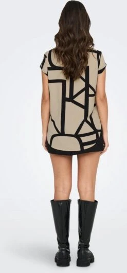 ONLY ONLVIC S/S AOP TOP NOOS PTM Dames Top - Maat 40 14 ONLY ONLVIC S/S AOP TOP NOOS PTM Dames Top - Maat 40 -Only 558x1200 7
