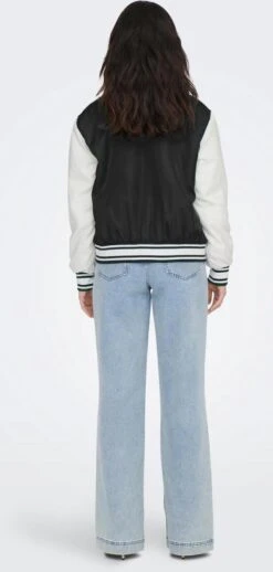 ONLY ONLNEWCOLEEN BOMBER JACKET CC OTW Dames Bomberjack - Maat XL -Only 572x1200 5