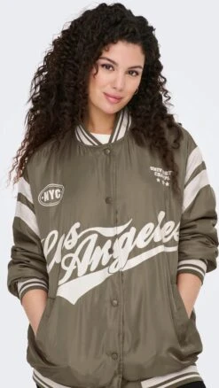 Only Jas Onlcoleen Oversized Bomber Jacket 15285348 Cub Dames Maat - L 14 Only Jas Onlcoleen Oversized Bomber Jacket 15285348 Cub Dames Maat - L -Only 676x1200 2