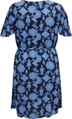 ONLY CARMAKOMA ONLY ECO Jurk CARZITTA 5 ONLY CARMAKOMA ONLY ECO Jurk CARZITTA -Only 728x1200 2