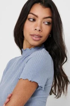 ONLY ONLEMMA S/S HIGHNECK TOP NOOS JRS Dames Top - Maat S -Only 799x1200 49