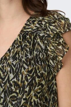 Only T-shirt Onleliza S/s V-neck Top Ptm 15290741 Toasted Coconut/craft Anim Dames Maat - XL -Only 800x1200 190