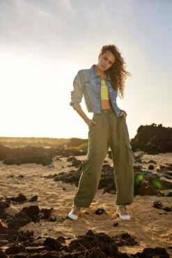 Only Jas Onlcajsa Cropped Raw Jck Dnm Azg117 15284444 Light Medium Blue Denim Dames Maat - L 11 Only Jas Onlcajsa Cropped Raw Jck Dnm Azg117 15284444 Light Medium Blue Denim Dames Maat - L -Only 800x1200 94