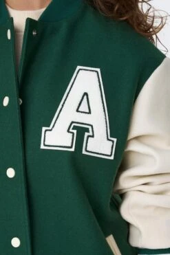 ONLY ONLSILJA LIFE BOMBER JACKET CC OTW Dames Jas - Maat XL 13 ONLY ONLSILJA LIFE BOMBER JACKET CC OTW Dames Jas - Maat XL -Only 800x1200 96