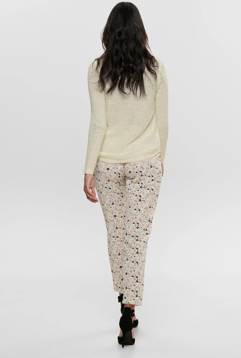 Only Trui Onlgeena Xo L/s Pullover Knt Noos 15113356 Cloud Dancer Dames Maat - L 6 Only Trui Onlgeena Xo L/s Pullover Knt Noos 15113356 Cloud Dancer Dames Maat - L - Afbeelding 4