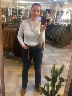 Only T-shirt Onltilde L/s High Neck Lace Top Jrs 15207788 Cloud Dancer Dames Maat - XS 26 Only T-shirt Onltilde L/s High Neck Lace Top Jrs 15207788 Cloud Dancer Dames Maat - XS -Only 897x1200 10