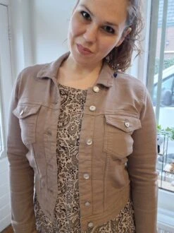 Only Carmakoma Carwespa Jack Bruin Maat 52 -Only 899x1200 75