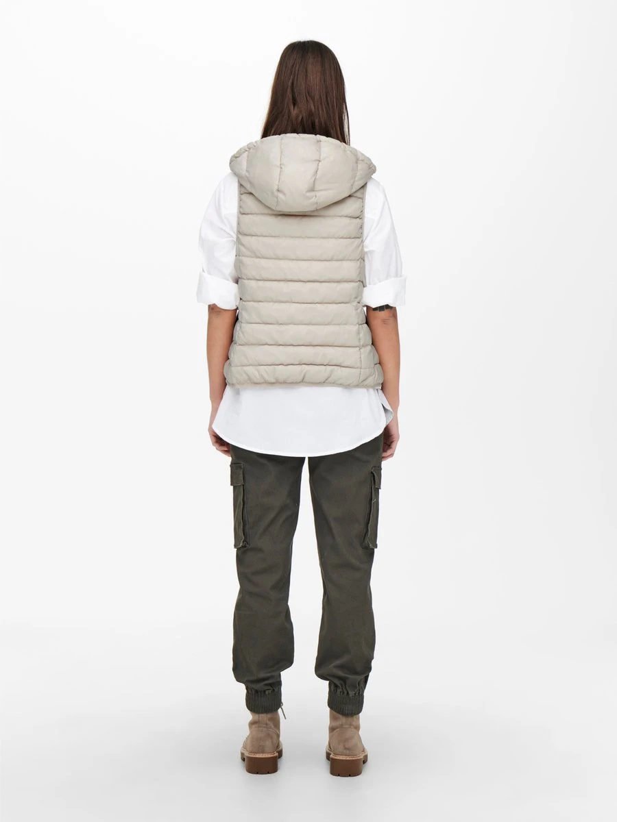 ONLY ONLNEWTAHOE HOOD WAISTCOAT OTW NOOS Dames Gilet - Maat S 6 ONLY ONLNEWTAHOE HOOD WAISTCOAT OTW NOOS Dames Gilet - Maat S - Afbeelding 4