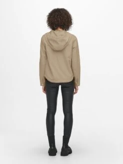 ONLY ONLSKYLAR HOOD SPRING JACKET CC OTW Dames Jas - Maat M 9 ONLY ONLSKYLAR HOOD SPRING JACKET CC OTW Dames Jas - Maat M -Only 900x1200 101