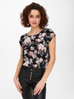 ONLY ONLVIC S/S AOP TOP NOOS PTM Dames Top - Maat 42 13 ONLY ONLVIC S/S AOP TOP NOOS PTM Dames Top - Maat 42 -Only 900x1200 243