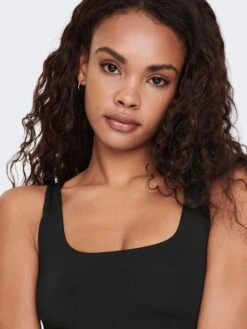 ONLY ONLEA S/L 2-WAYS FIT TOP JRS NOOS Dames - Maat M 16 ONLY ONLEA S/L 2-WAYS FIT TOP JRS NOOS Dames - Maat M -Only 900x1200 300