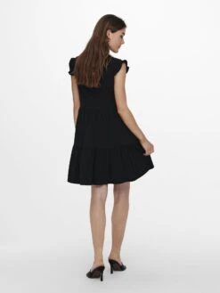 ONLY ONLMAY CAP SLEEVES FRILL DRESS NOOS Dames Jurk - Maat L 10 ONLY ONLMAY CAP SLEEVES FRILL DRESS NOOS Dames Jurk - Maat L -Only 900x1200 65