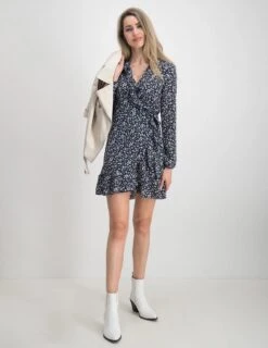 ONLY ONLCARLY L/S WRAP SHORT DRESS NOOS WVN Dames Jurk - Maat 38 29 ONLY ONLCARLY L/S WRAP SHORT DRESS NOOS WVN Dames Jurk - Maat 38 -Only 927x1200 9