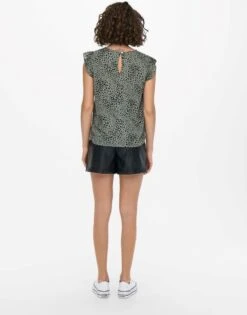 ONLY ONLANN STAR S/L FRILL TOP NOOS PTM Dames T-shirt - Maat M 22 ONLY ONLANN STAR S/L FRILL TOP NOOS PTM Dames T-shirt - Maat M -Only 940x1200 9